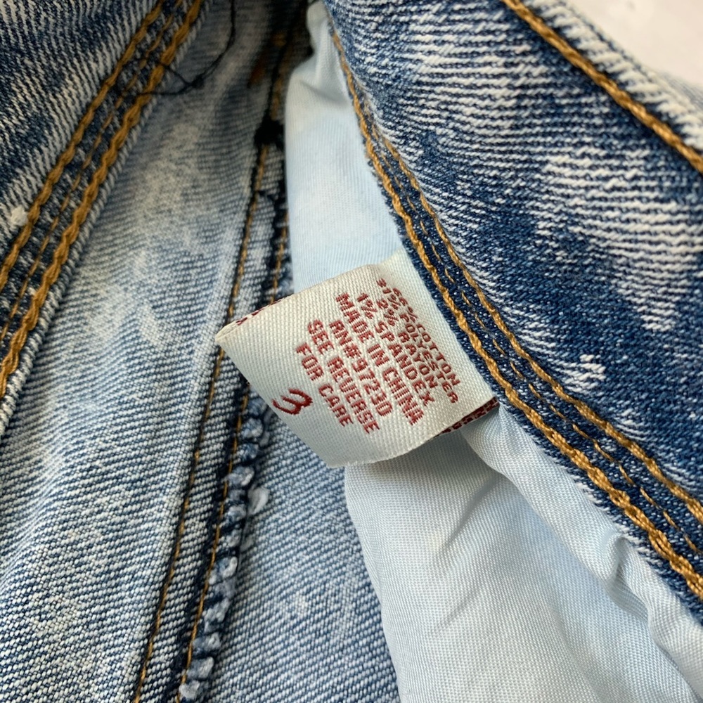 Distressed Shorts - Picture 6 of 6